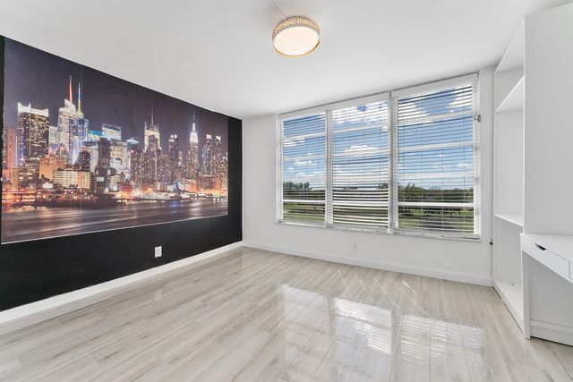 3001 S Course Drive 502, Pompano Beach, FL 33069