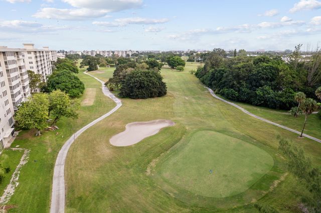 3001 S Course Drive 502, Pompano Beach, FL 33069