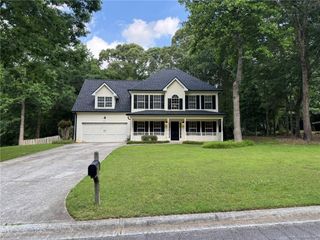 7454 Woody Springs Drive, Flowery Branch, GA 30542