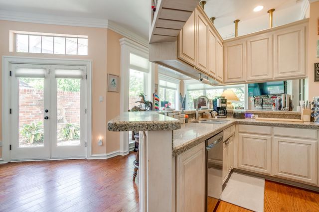 632 Lochngreen Trail, Arlington, TX 76012