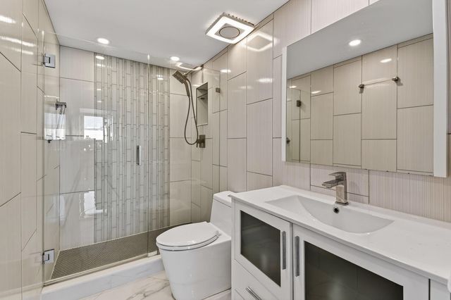 3610 S Ocean Boulevard 607, South Palm Beach, FL 33480