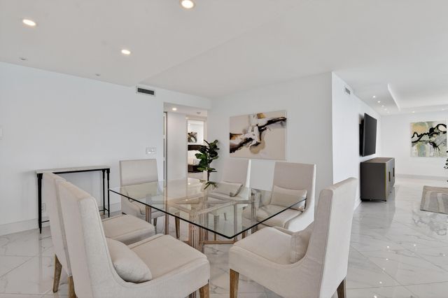 3610 S Ocean Boulevard 607, South Palm Beach, FL 33480