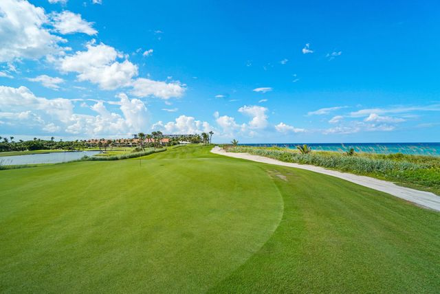 3610 S Ocean Boulevard 607, South Palm Beach, FL 33480