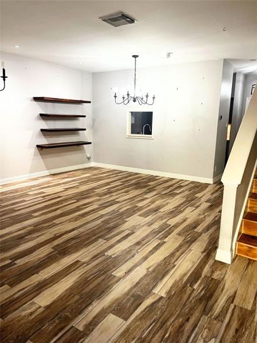 4001 Tanglewilde Street 1203, Houston, TX 77063