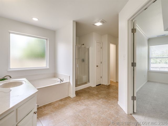 8512 N 100th East Avenue, Owasso, OK 74055