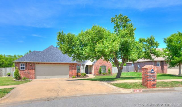 8512 N 100th East Avenue, Owasso, OK 74055