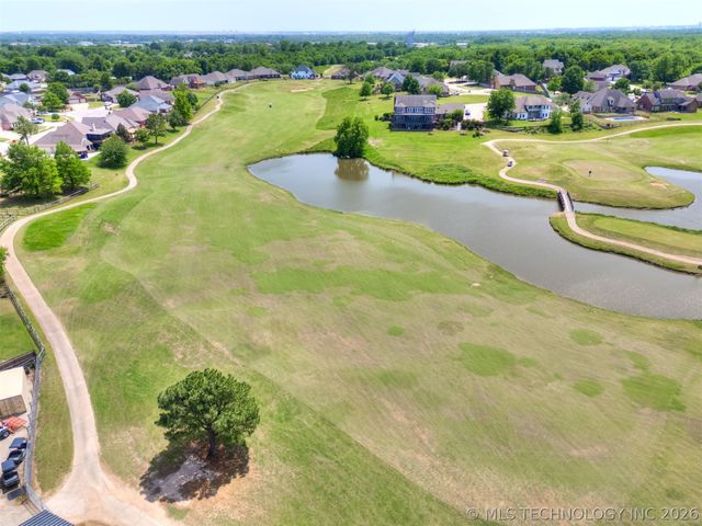 8512 N 100th East Avenue, Owasso, OK 74055