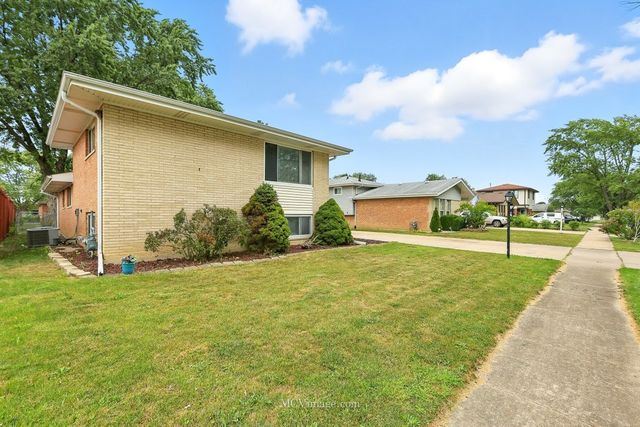 4336 Scott Street, Oak Forest, IL 60452