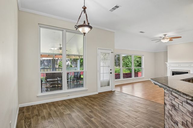7013 Stephanie Court, North Richland Hills, TX 76182