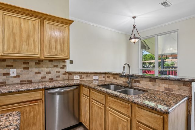 7013 Stephanie Court, North Richland Hills, TX 76182