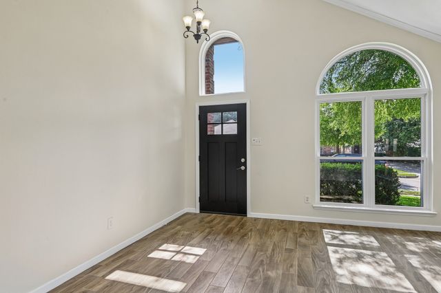 7013 Stephanie Court, North Richland Hills, TX 76182