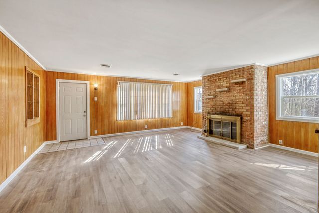 1705 Norfolk Avenue, Crete, IL 60417
