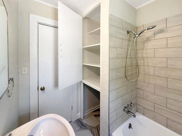 1310 ROOSEVELT Street, Malvern, AR 72104