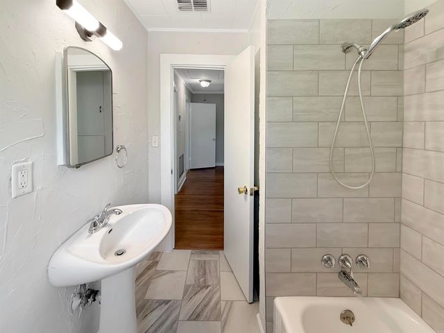 1310 ROOSEVELT Street, Malvern, AR 72104