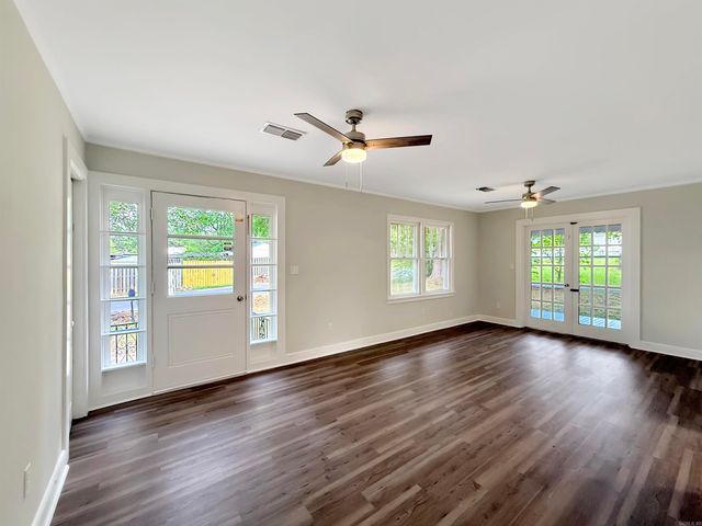 1310 ROOSEVELT Street, Malvern, AR 72104