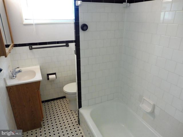 11501 MONONGAHELA DR, Rockville, MD 20852
