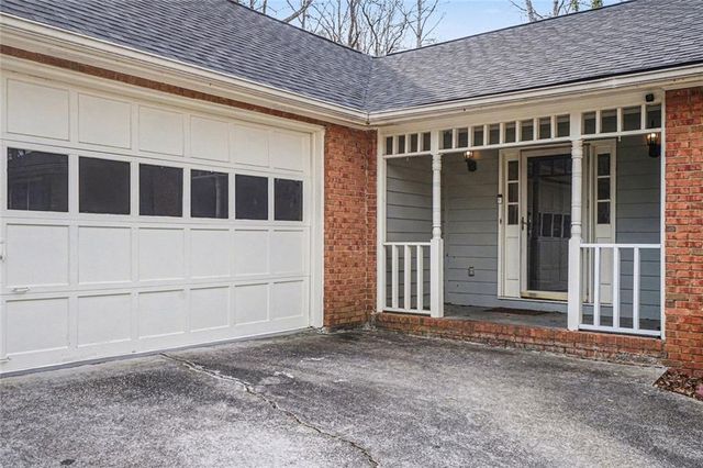 2645 Five Star Court, Snellville, GA 30039