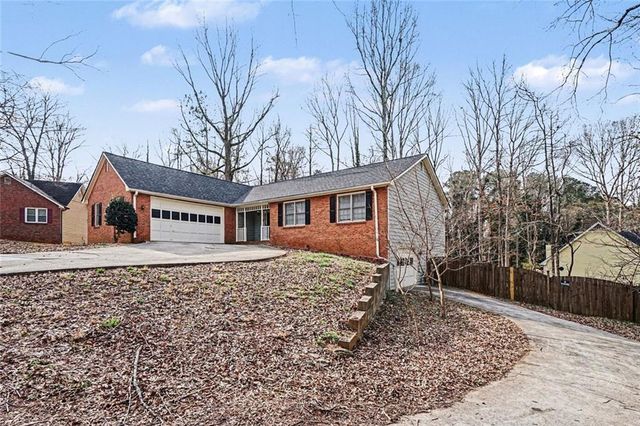 2645 Five Star Court, Snellville, GA 30039