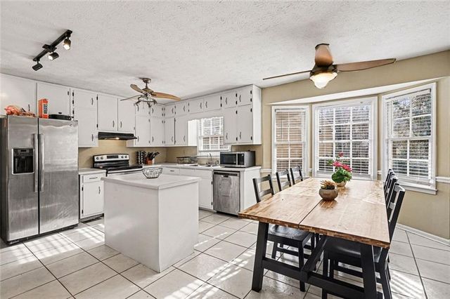 2645 Five Star Court, Snellville, GA 30039