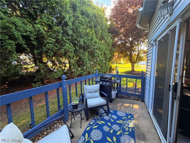7493 Huntington Drive, Youngstown, OH 44512