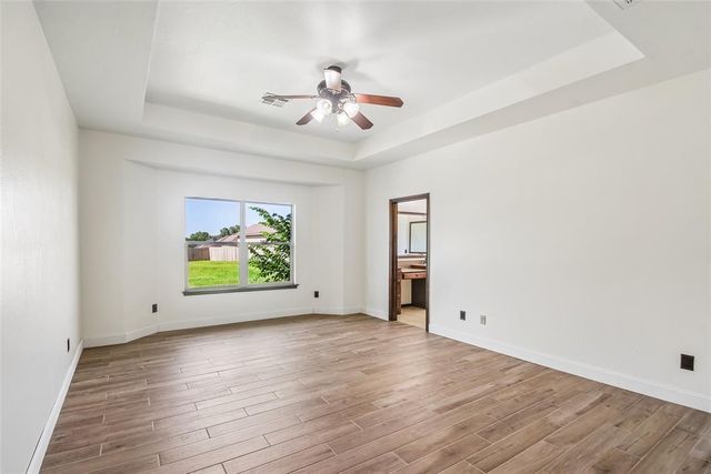 1028 Skyline Boulevard, Edmond, OK 73025