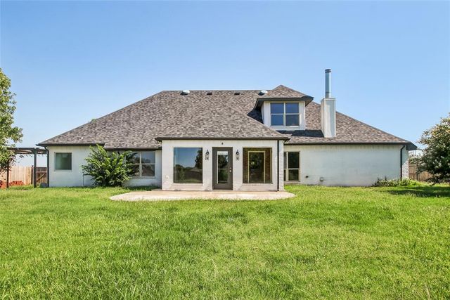1028 Skyline Boulevard, Edmond, OK 73025