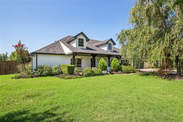 1028 Skyline Boulevard, Edmond, OK 73025