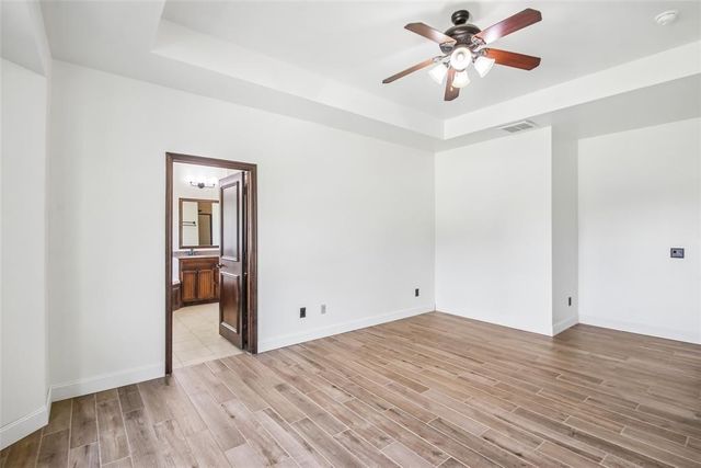 1028 Skyline Boulevard, Edmond, OK 73025