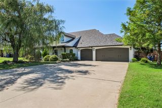 1028 Skyline Boulevard, Edmond, OK 73025