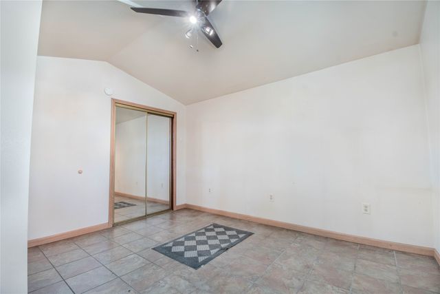 125 Hyde Away Lane, Weatherford, TX 76085