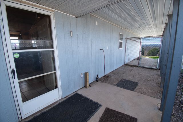 125 Hyde Away Lane, Weatherford, TX 76085