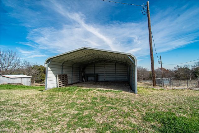 125 Hyde Away Lane, Weatherford, TX 76085