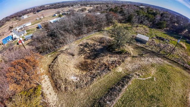 125 Hyde Away Lane, Weatherford, TX 76085