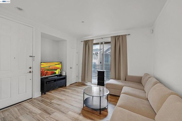 1594 Tucker St 56, Oakland, CA 94603