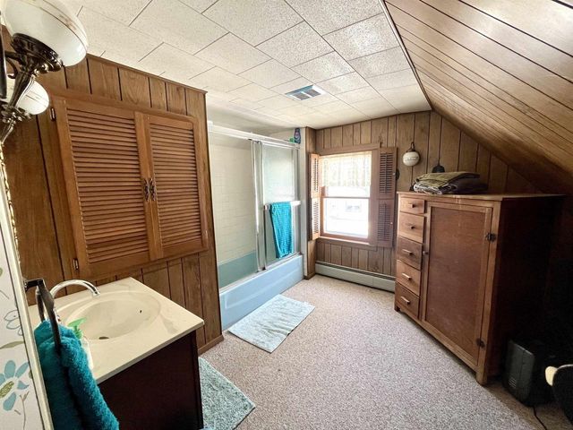 224 N MADISON STREET, Coloma, WI 54930