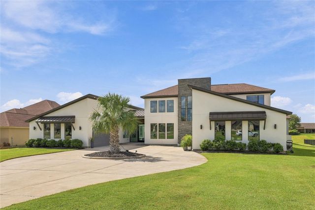 11600 Grand Pine Drive, Montgomery, TX 77356