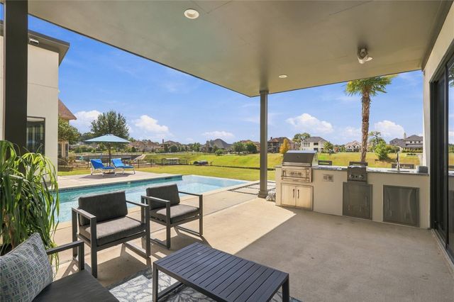 11600 Grand Pine Drive, Montgomery, TX 77356