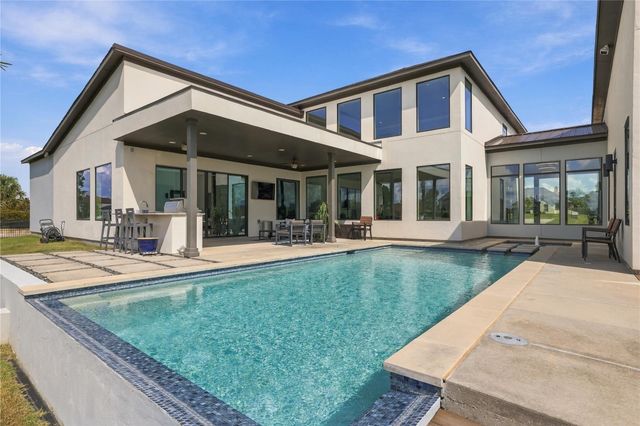 11600 Grand Pine Drive, Montgomery, TX 77356