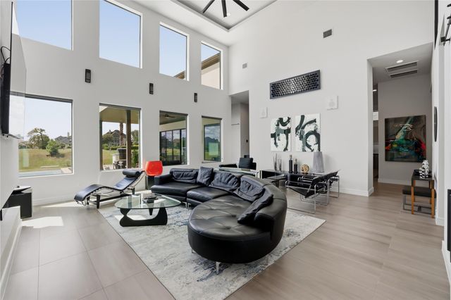 11600 Grand Pine Drive, Montgomery, TX 77356