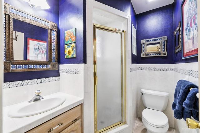 1216 W Iris Avenue, Mcallen, TX 78501