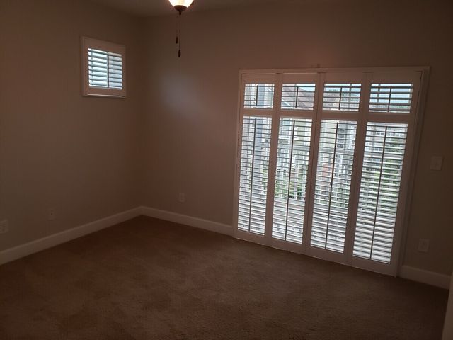 8201 Lenox Creekside Dr Unit 9, Antioch, TN 37013