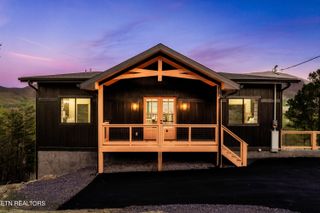 2638 Whipoorwill Hill Way, Sevierville, TN 37862