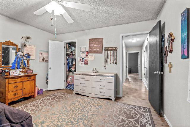 2018 Mustang Drive, Levelland, TX 79336