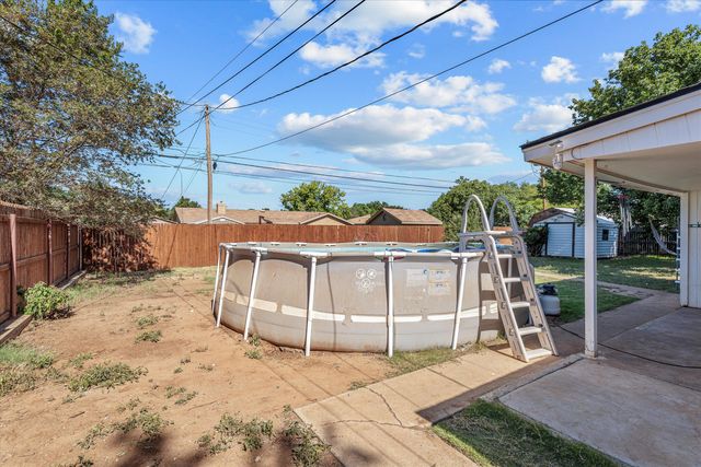 2018 Mustang Drive, Levelland, TX 79336