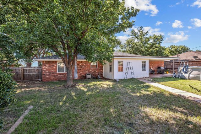 2018 Mustang Drive, Levelland, TX 79336