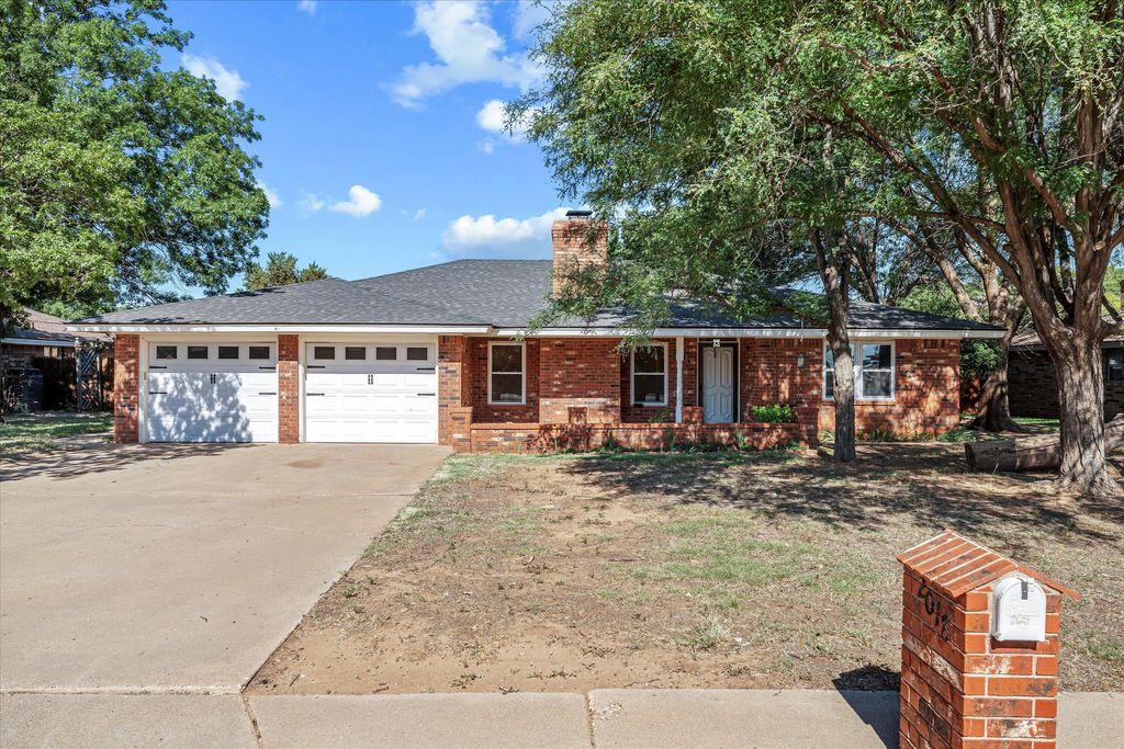 2018 Mustang Drive, Levelland, TX 79336