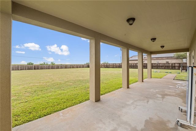 6001 King Trail, Corpus Christi, TX 78414