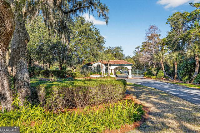 105 Hawkins Island Circle, St. Simons, GA 31522