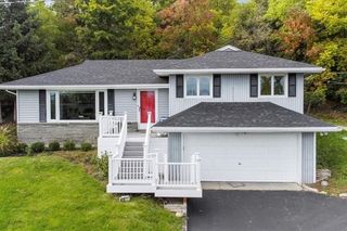 4656 West Lake Road, Canandaigua Town, NY 14424