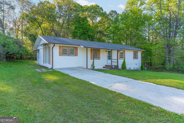 2290 Pinetree Lane NE, Conyers, GA 30012